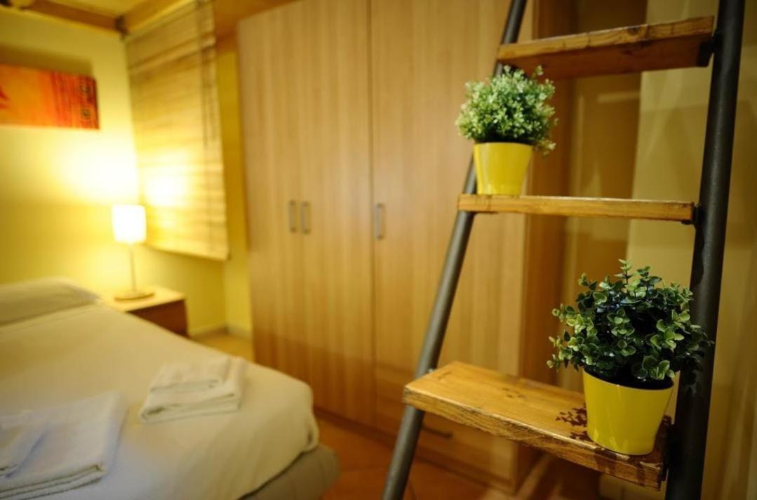 Apartamento 13- Tourist House Bologna Pratello - Self Check-In Exterior foto