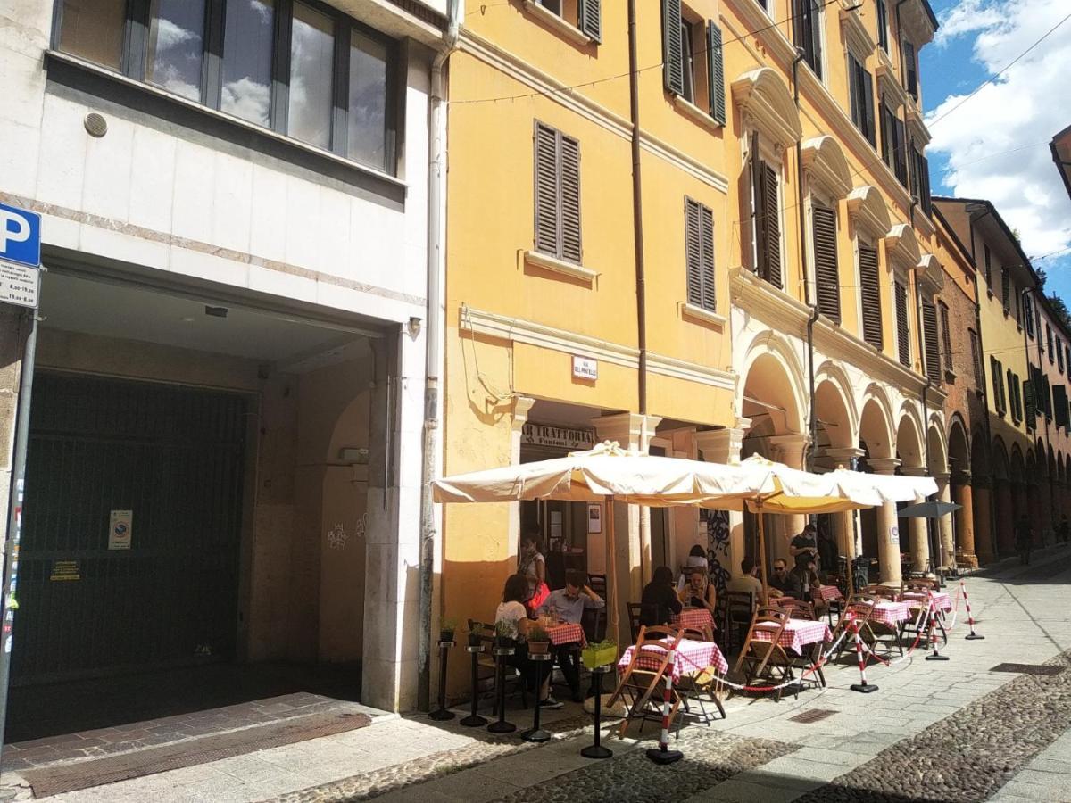 Apartamento 13- Tourist House Bologna Pratello - Self Check-In Exterior foto